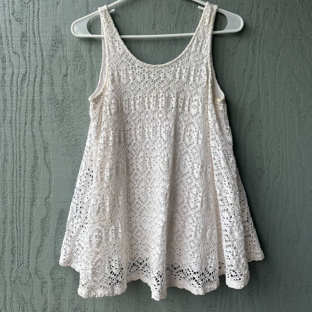 Anthropologie Deletta White Eyelet Top